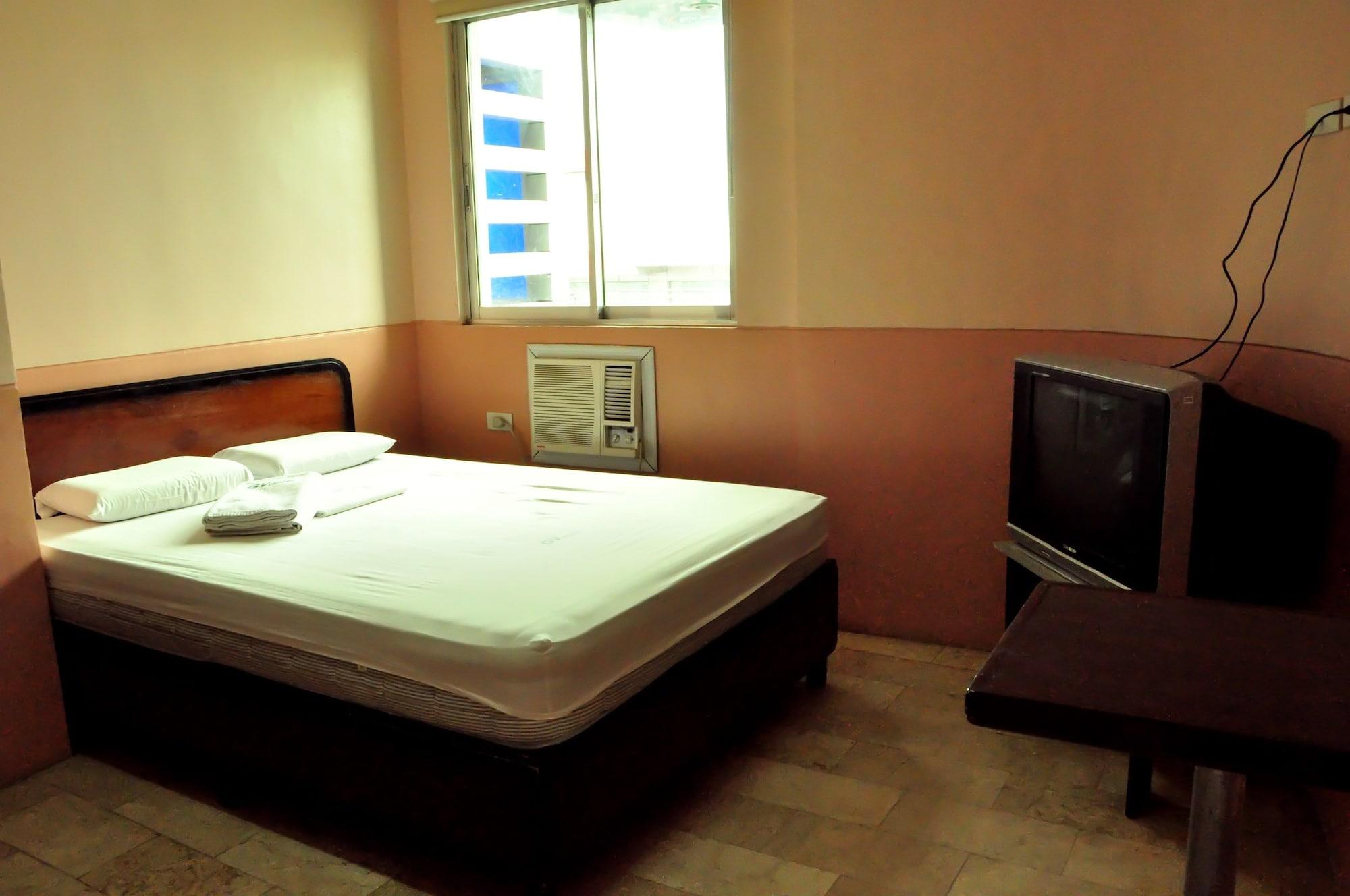 Gv Hotel Talisay Cebu Exterior photo